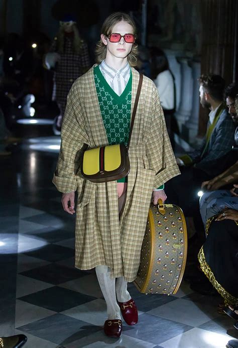 SuzyCruise: Gucci – Striding Through Sexuality And Sensitivity